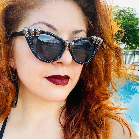 Cat eye black sunglasses with crystals and skulls